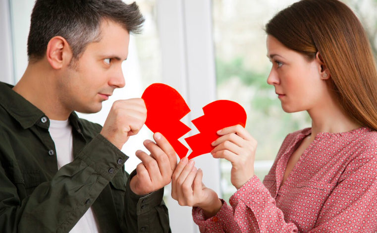 塔城离婚如何申请财产保全冻结对方账户